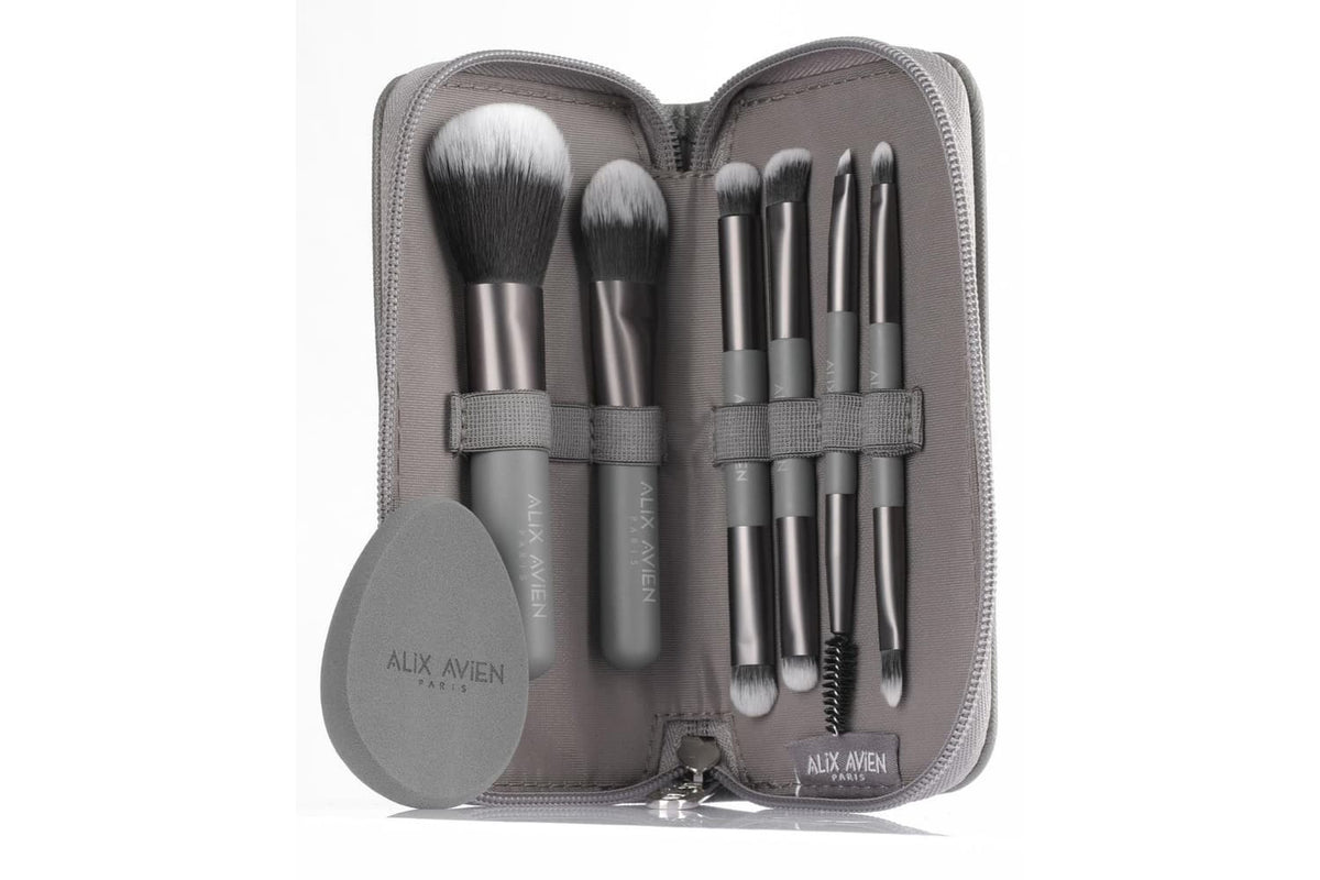 How often should you replace your makeup brushes? — Alix Avien blog image
