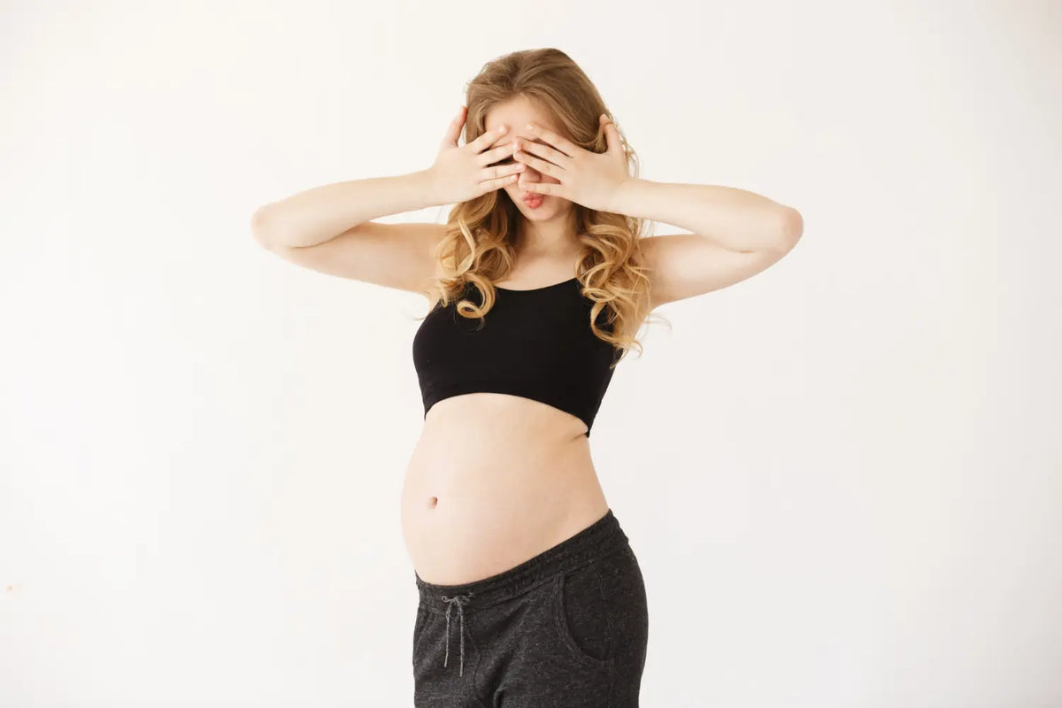 How to camouflage pregnancy skin discoloration with makeup — Alix Avien blog image