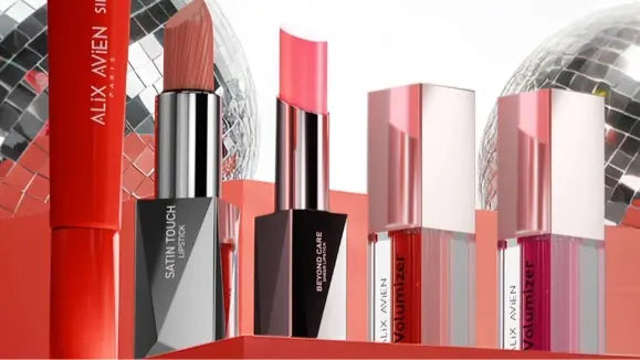 Lipstick vs. Lip Liner vs. Lip Gloss — Alix Avien blog image