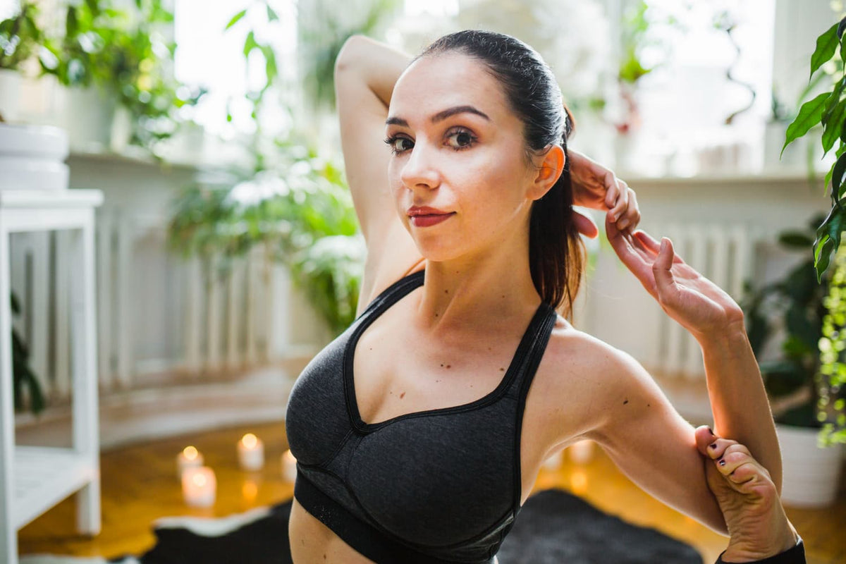 Makeup for working out — Alix Avien blog image