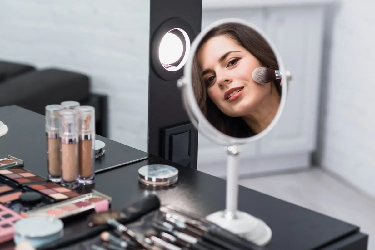 Makeup Mirrors: The Secret to Flawless Makeup and Everything You Need to Know — Alix Avien blog image