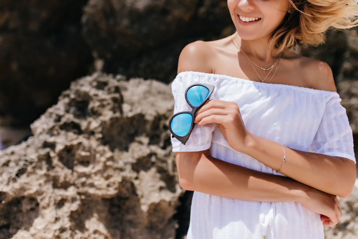 No more melting makeup in extreme heat: a summer guide — Alix Avien blog image