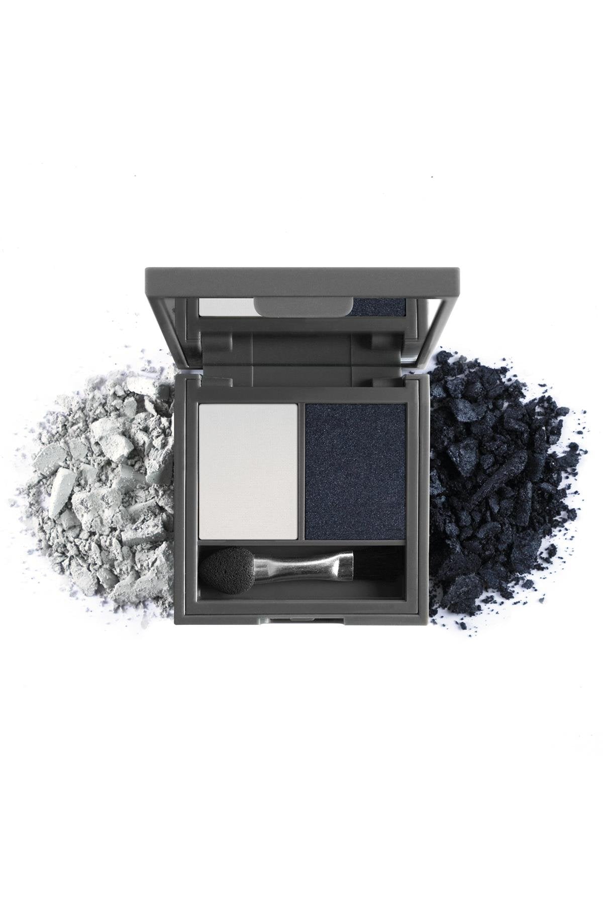 Icy Makeup trend — Alix Avien blog image