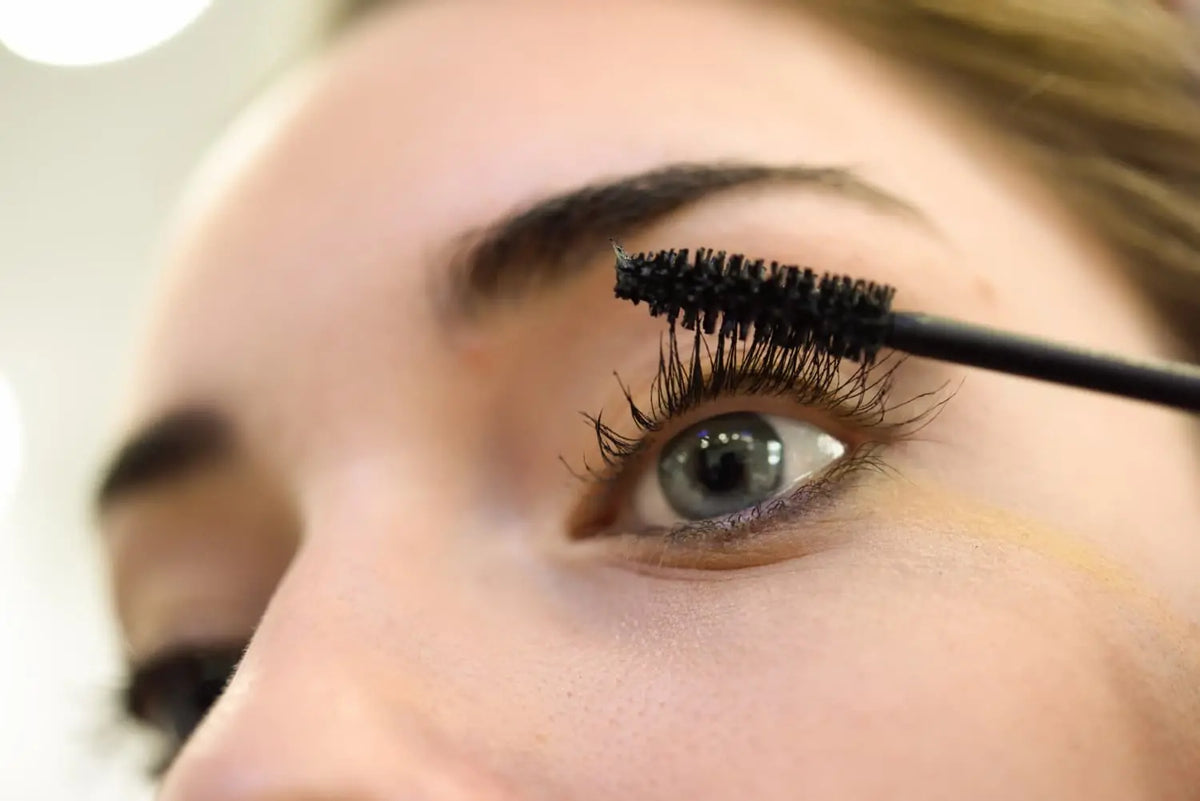 What Causes Lash Loss? Do False Lashes Make Lashes Fall Out — Alix Avien blog image