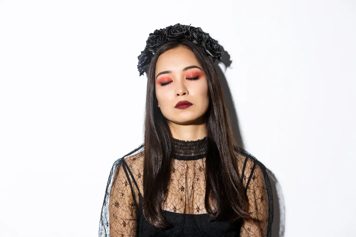 What is cosplay makeup and how to match your character — Alix Avien blog image