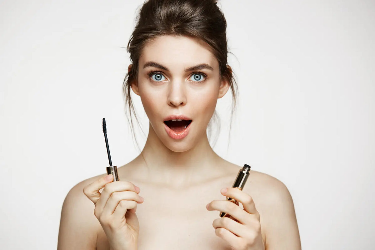 Gen Z colors, energetic shades and makeup tips — Alix Avien blog image