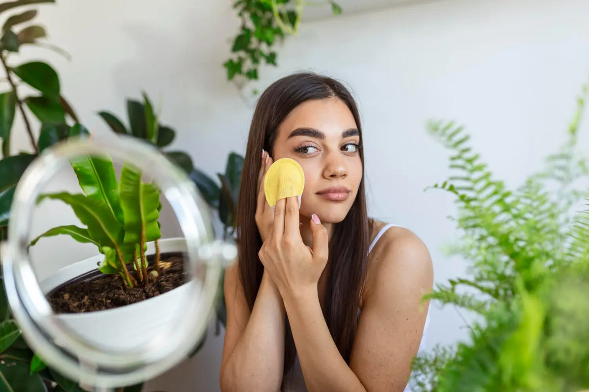 What Is Vegan Makeup? A Guide to Animal-Friendly Beauty — Alix Avien blog image