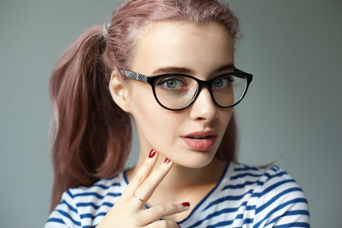 Makeup tips for people who wear glasses — Alix Avien blog image