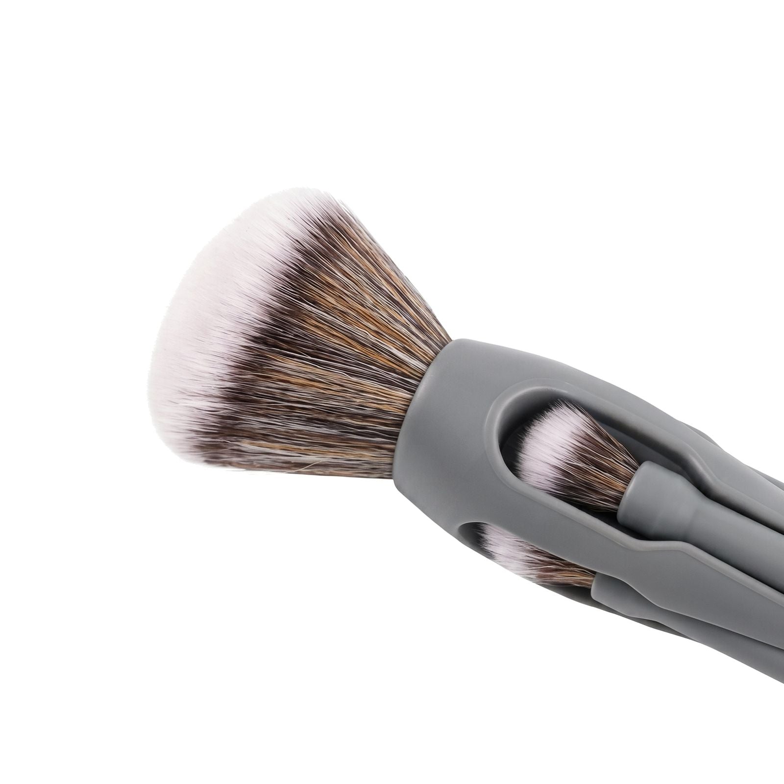 Alix Avien 10-in-1 makeup brush – Powder Brush
